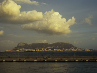 Gibraltar, dieses kleine Stckchen England voller Affen. Ich kam zurck!